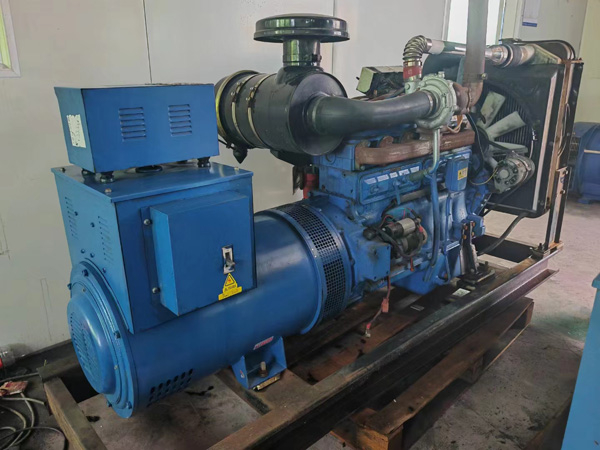 镇赉100kW柴油发电机组使用多级机油有哪些优缺点？